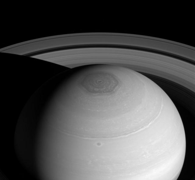 saturn-vortex-rings-cassini.jpg
